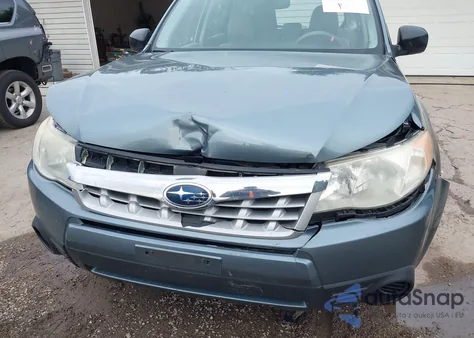 2011 Subaru Forester 2.5X z USA, uszkodzony, nr VIN JF2SHBBCXBH774234